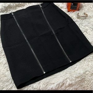 NWT LOFT Zipper Front Pencil Skirt